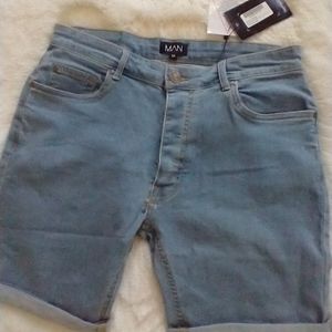 MAN  shorts size 34
